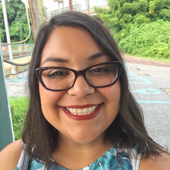 Meet your Posher, Cat - Picture 1 of 2